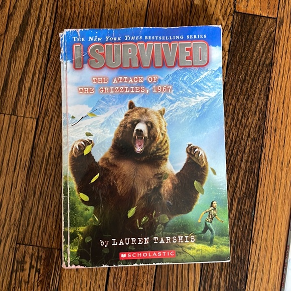 7 books - Picture 2 of 3